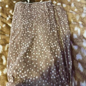 Copper Pearl Multi-Use Cover